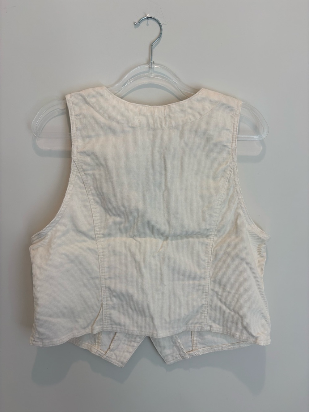 Universal Thread Cream Button-Front Crop Vest - Picture 3 of 3